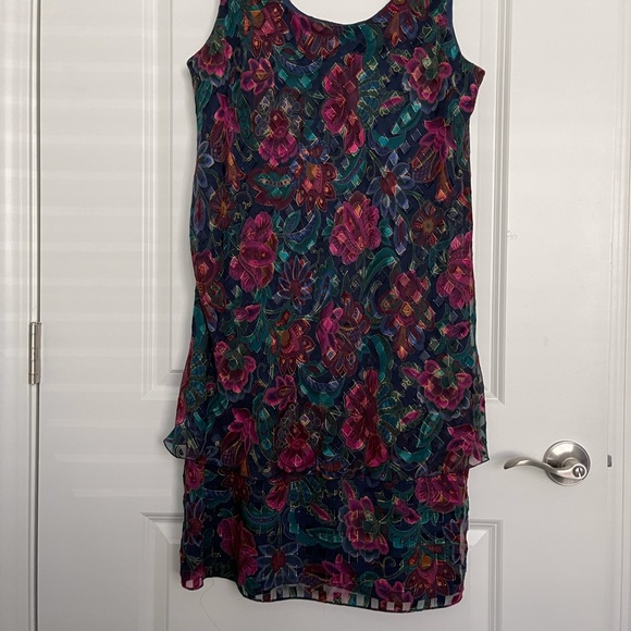 PATRA FORMAL DRESS - Picture 7 of 11